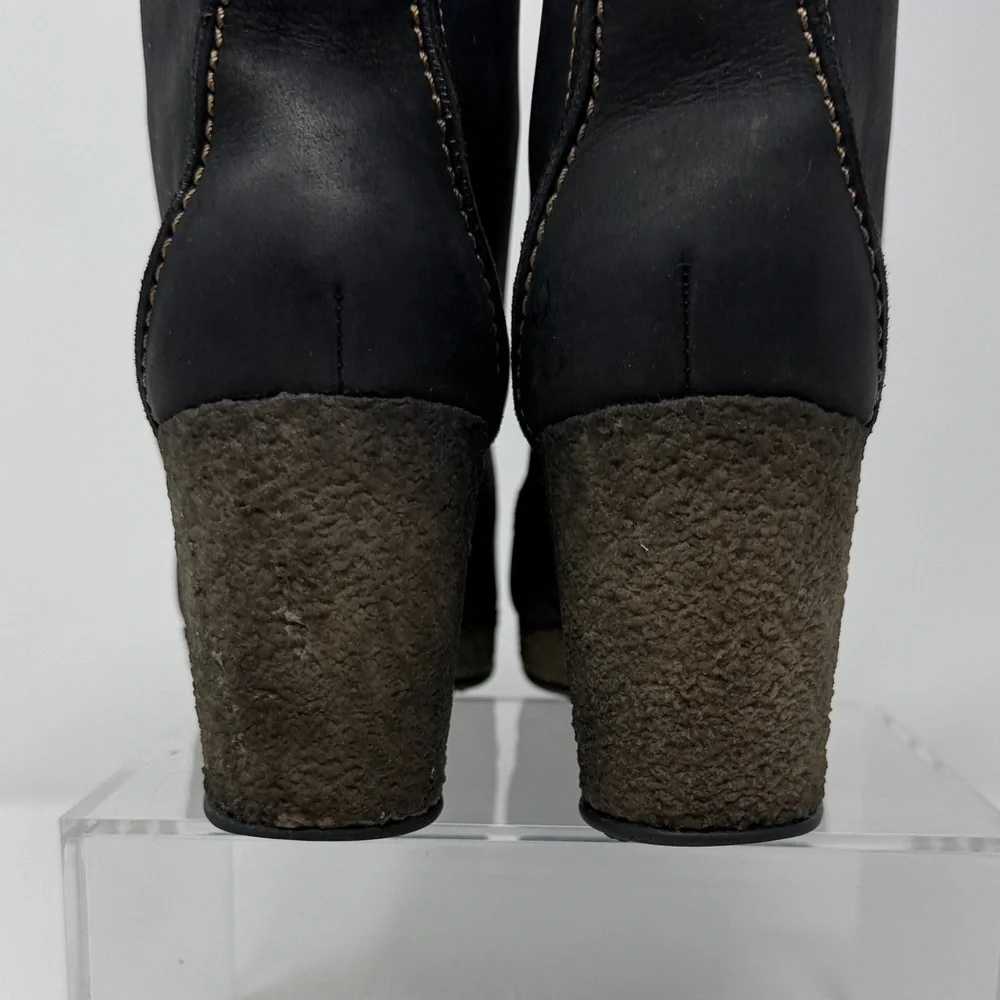 Timberland “wallaby” Black Wedge Leather Ankle Boots Size 9